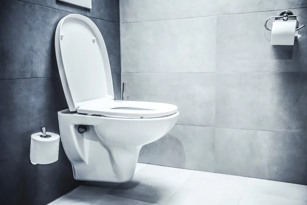 Toilet aanpassen, van een staand naar zwevend toilet
