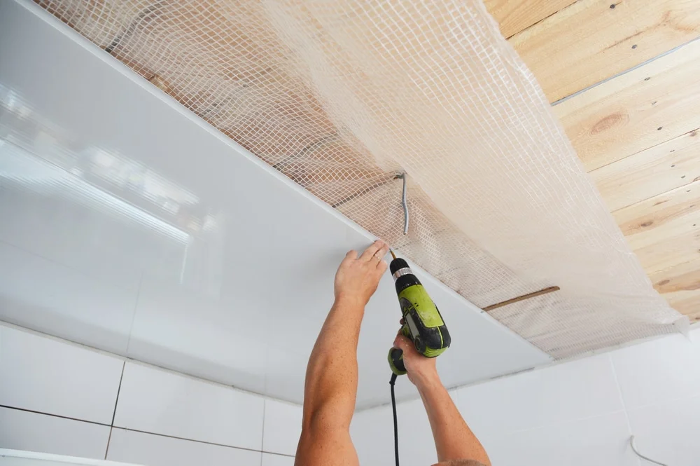 Wandpanelen in plaats van tegels in de badkamer